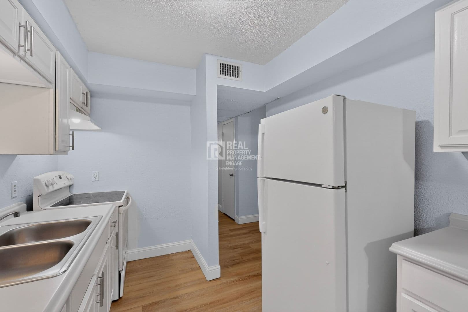 Fort Worth Apartment: 6814 Trail Lake Drive