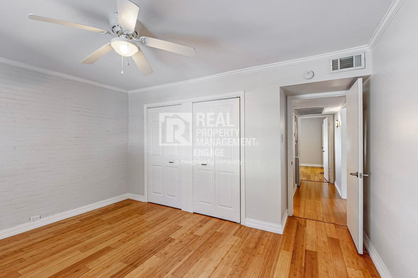 Dallas Condo: 5220 Fleetwood Oaks Ave, Apt 210