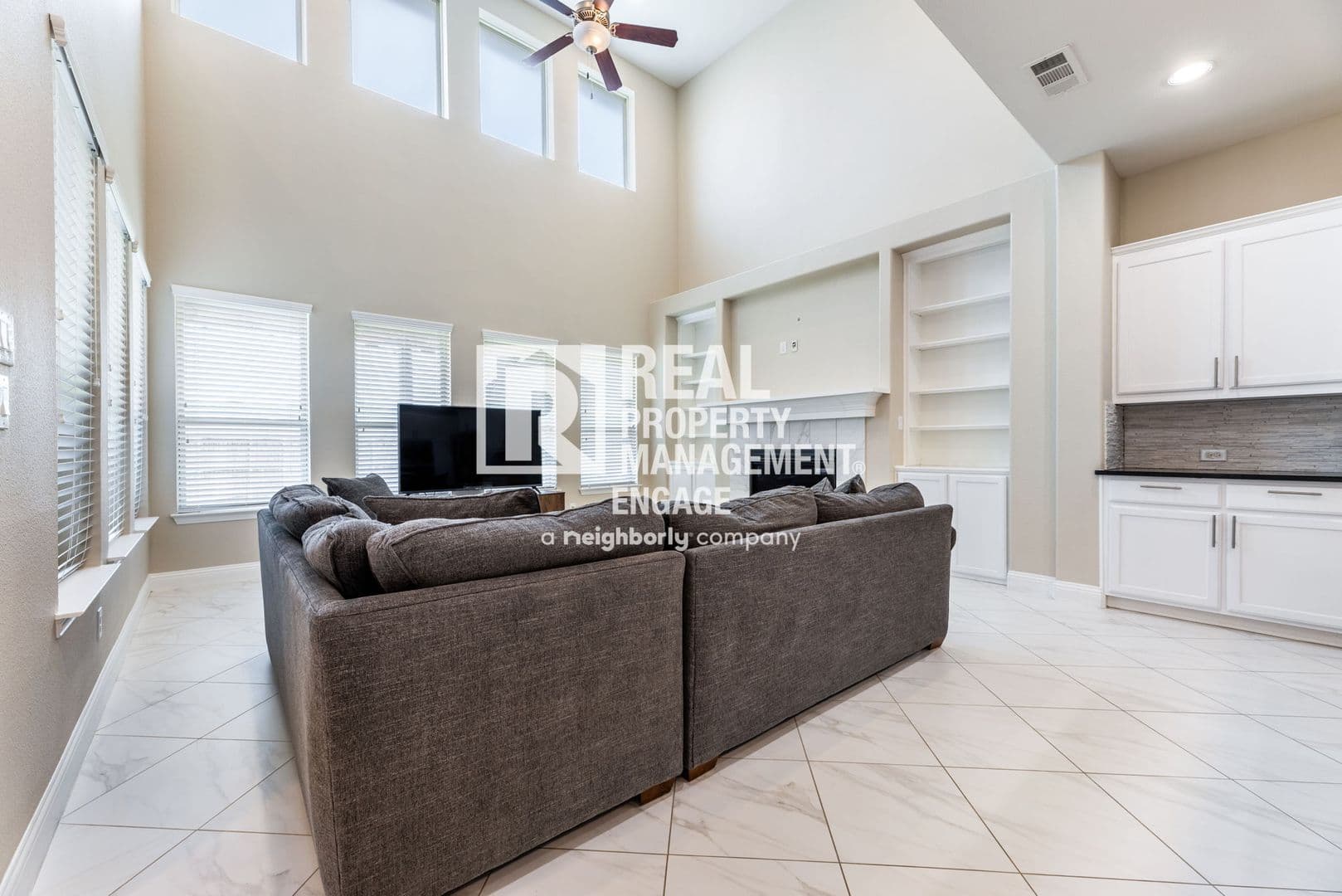 Coppell House: 782 Windsor Rd