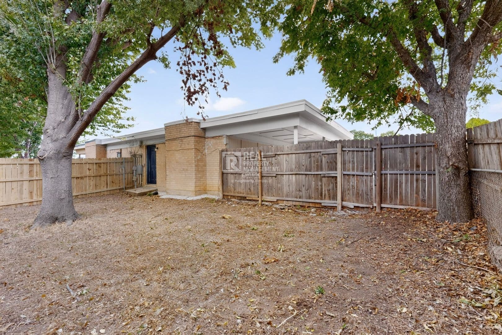 Fort Worth Apartment: 6814 Trail Lake Drive