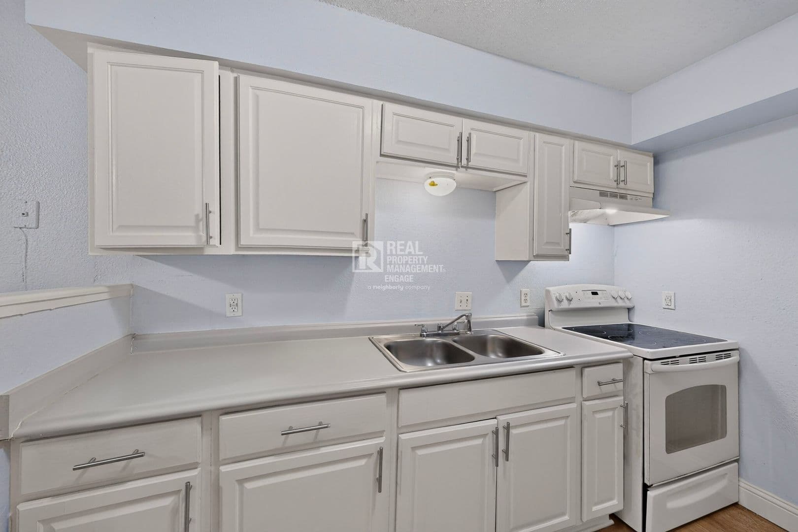 Fort Worth Apartment: 6814 Trail Lake Drive