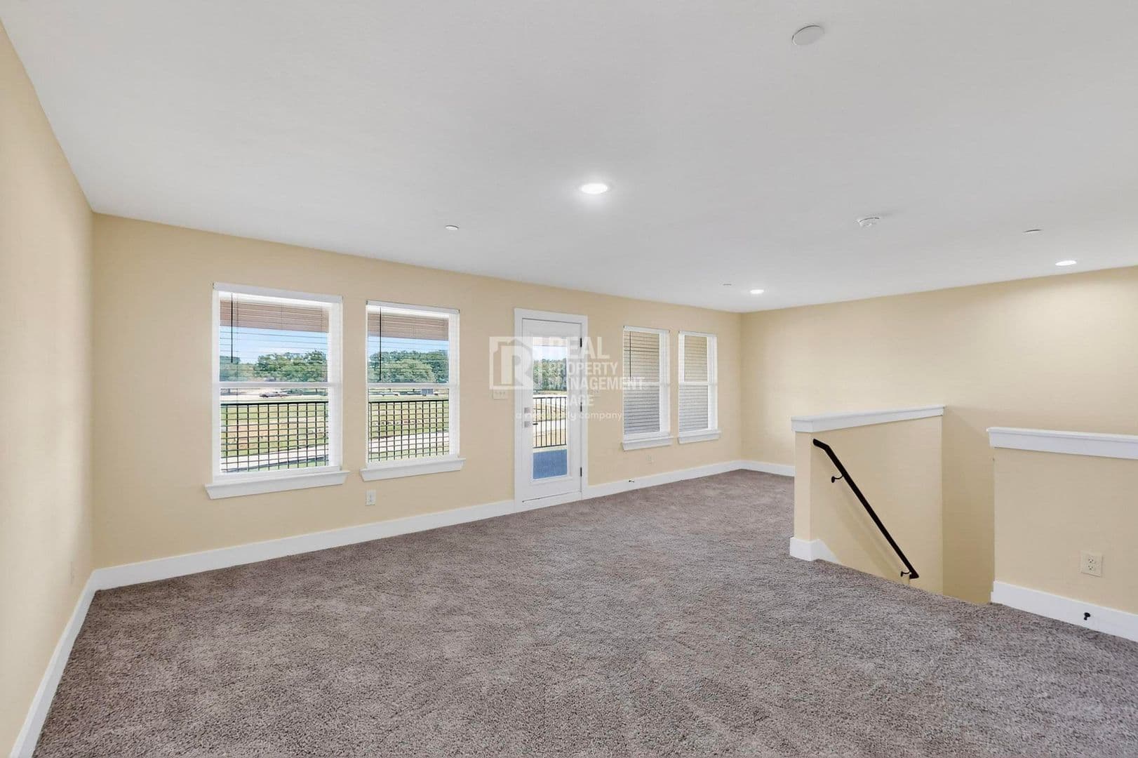 Irving Townhome: 3425 Sanjeev Dr.