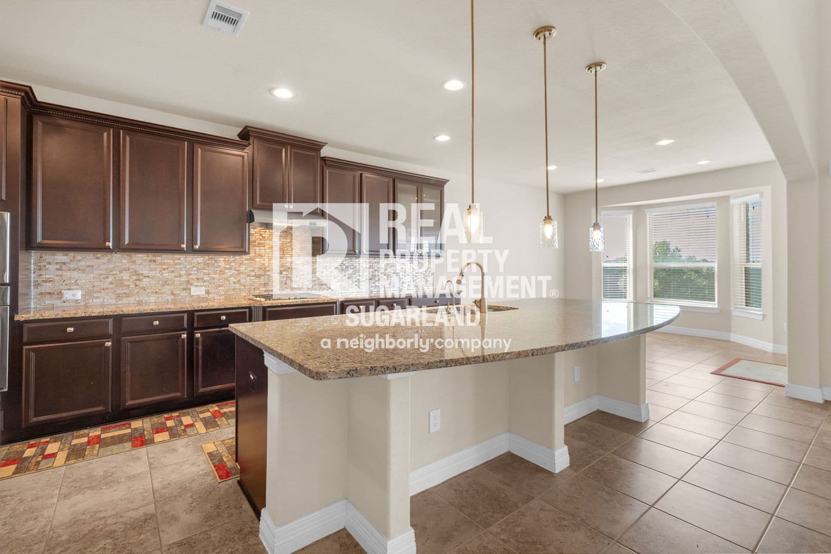 Richmond House: 18607 PELHAM GROVE LANE