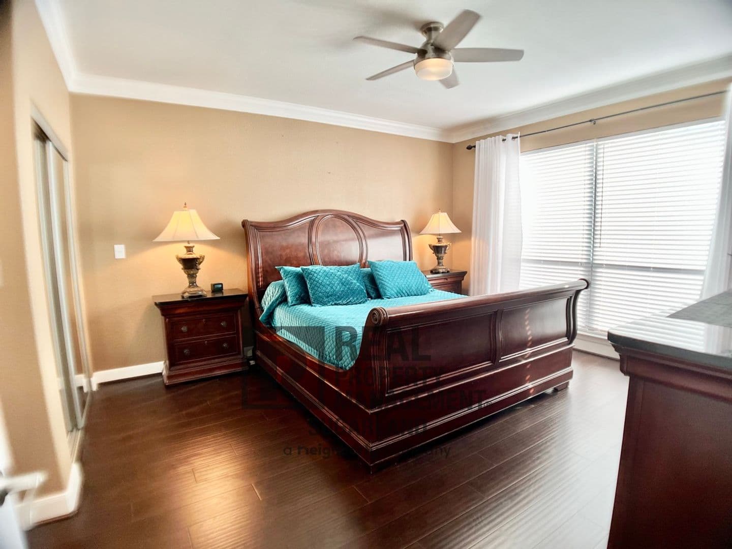 Sugar Land Condo: 2299 Lone Star Dr. #334