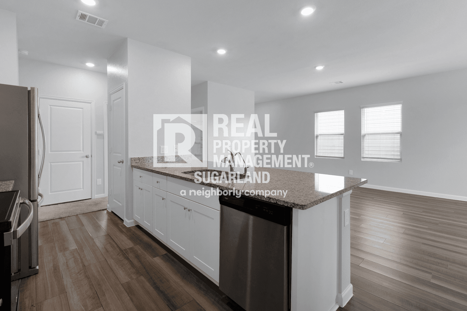 Richmond House: 6330 Highland Bend Drive