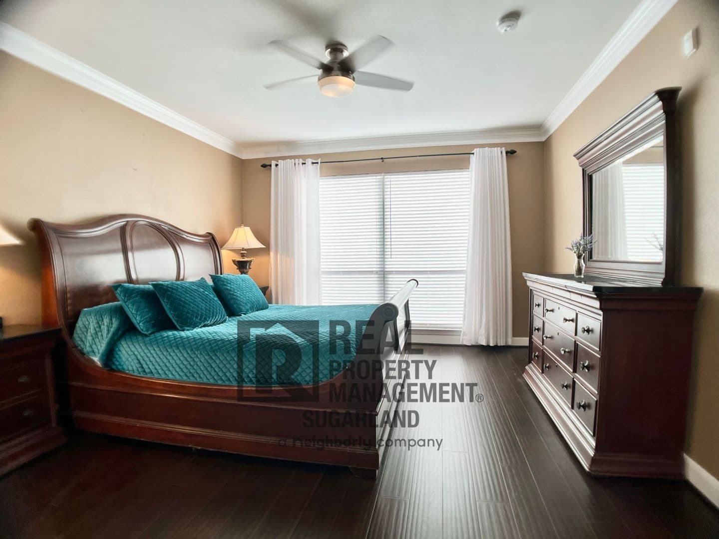 Sugar Land Condo: 2299 Lone Star Dr. #334