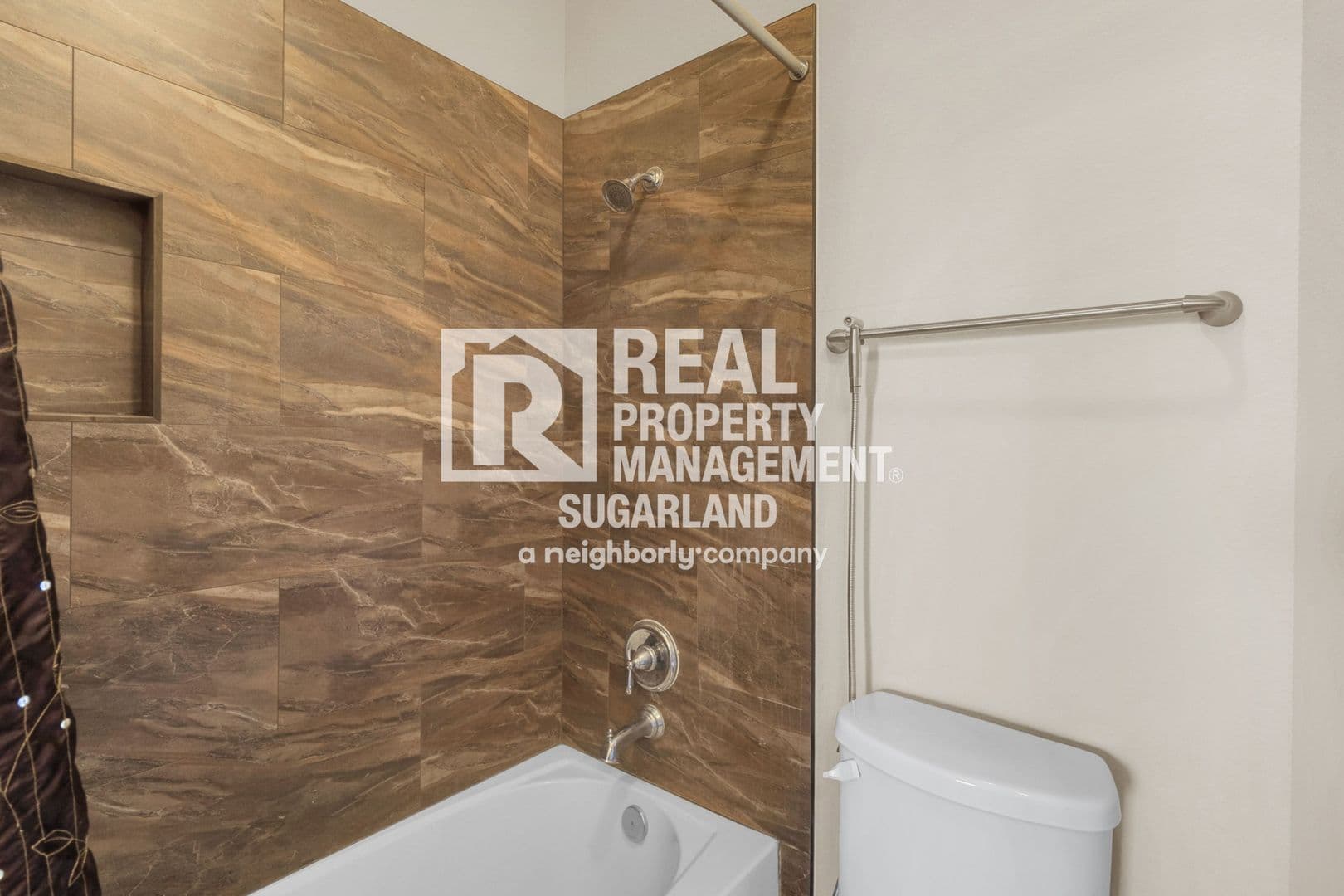 Richmond House: 18607 PELHAM GROVE LANE