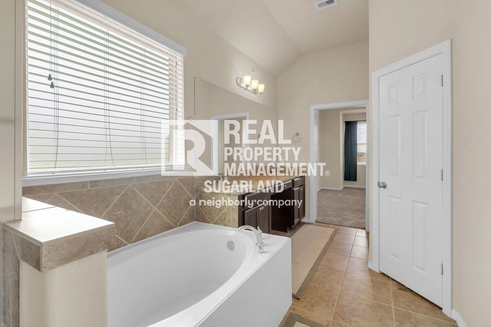 Richmond House: 18607 PELHAM GROVE LANE