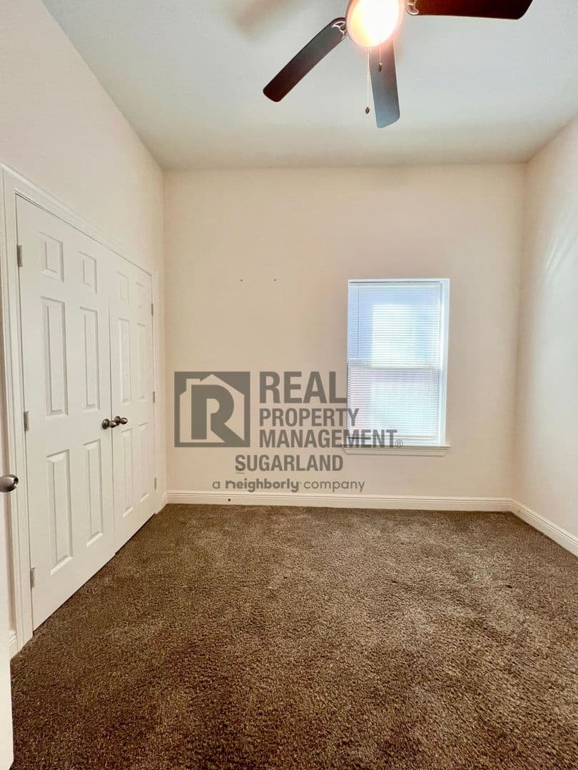Houston Apartment: 4810 Wilmington St.