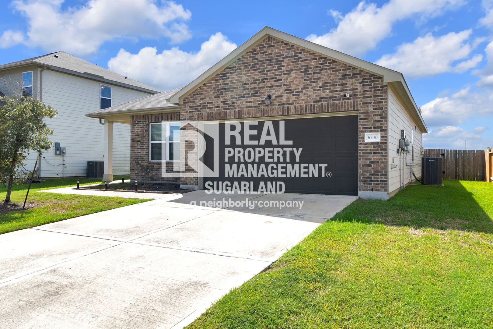 Richmond House: 6330 Highland Bend Drive