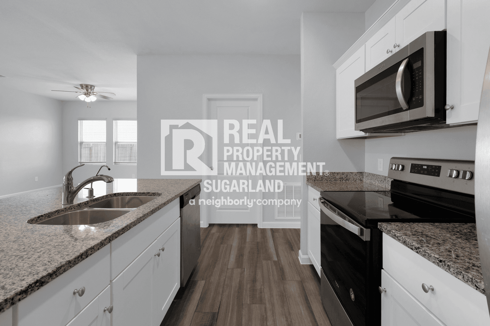 Richmond House: 6330 Highland Bend Drive