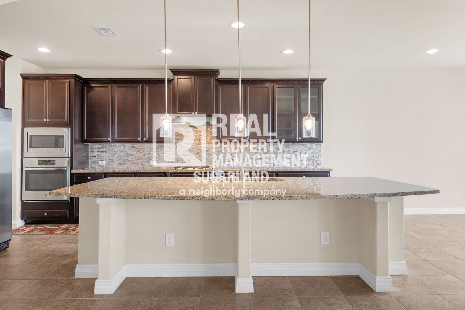 Richmond House: 18607 PELHAM GROVE LANE