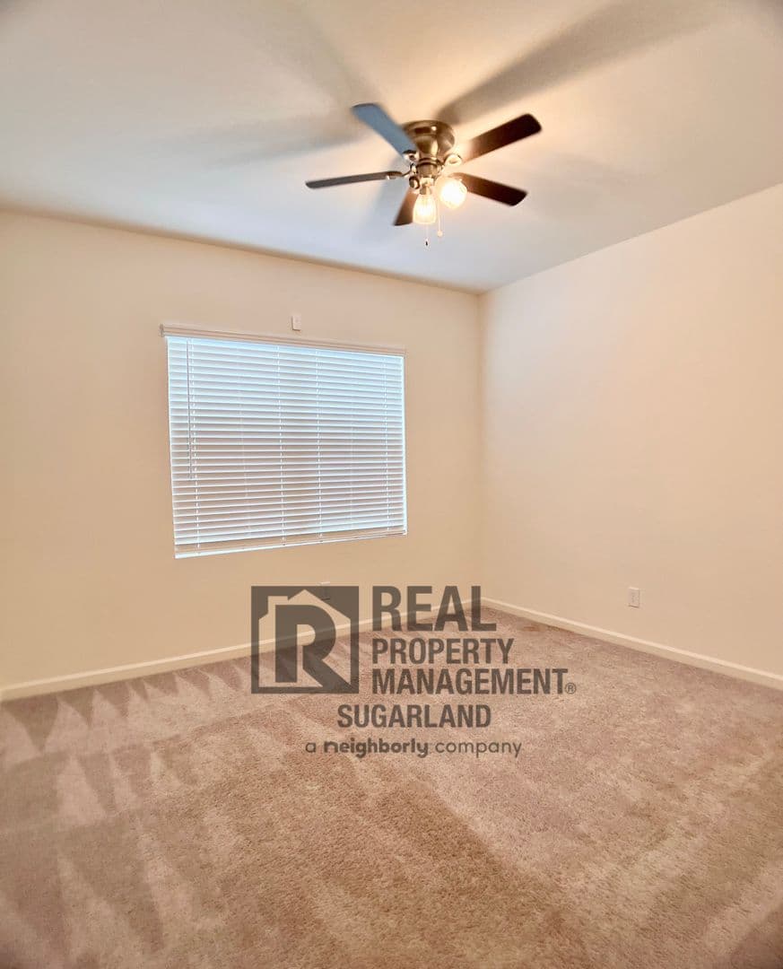 Richmond House: 6330 Highland Bend Drive