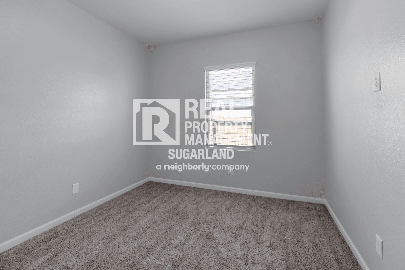 Richmond House: 6330 Highland Bend Drive