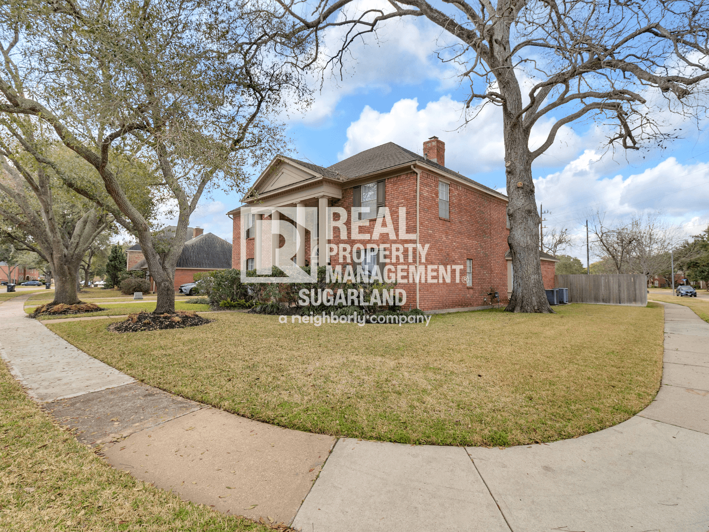 Sugar Land House: 4410 Heatherwilde St