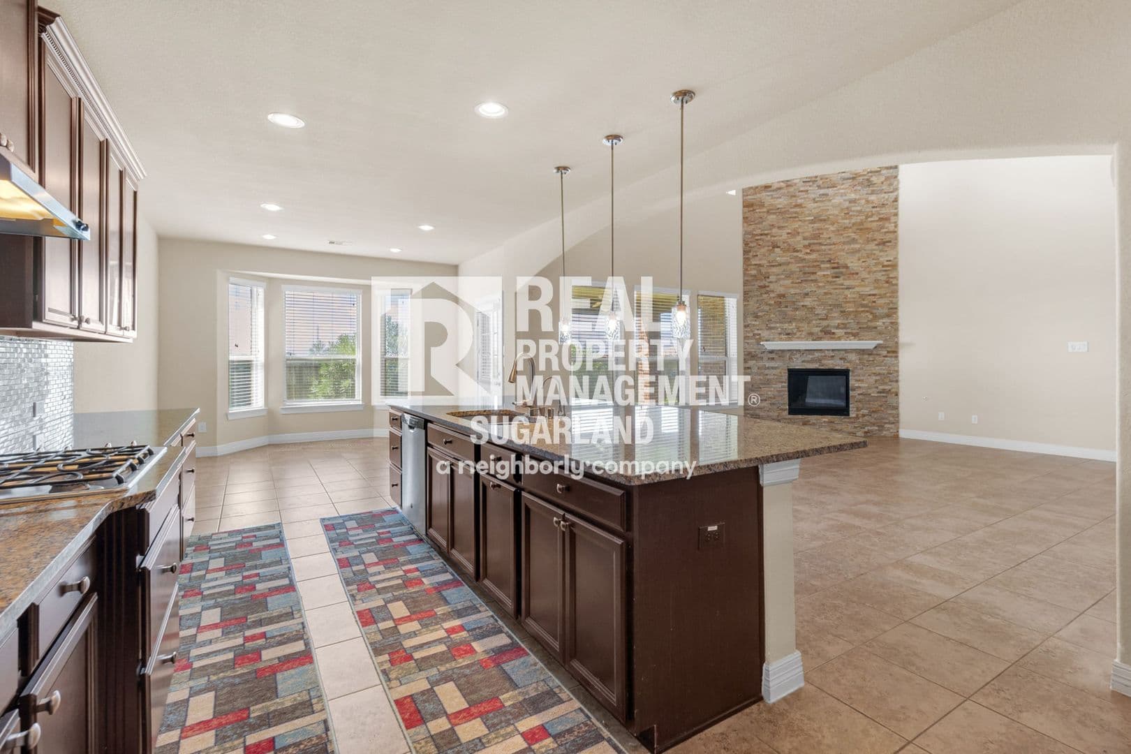 Richmond House: 18607 PELHAM GROVE LANE