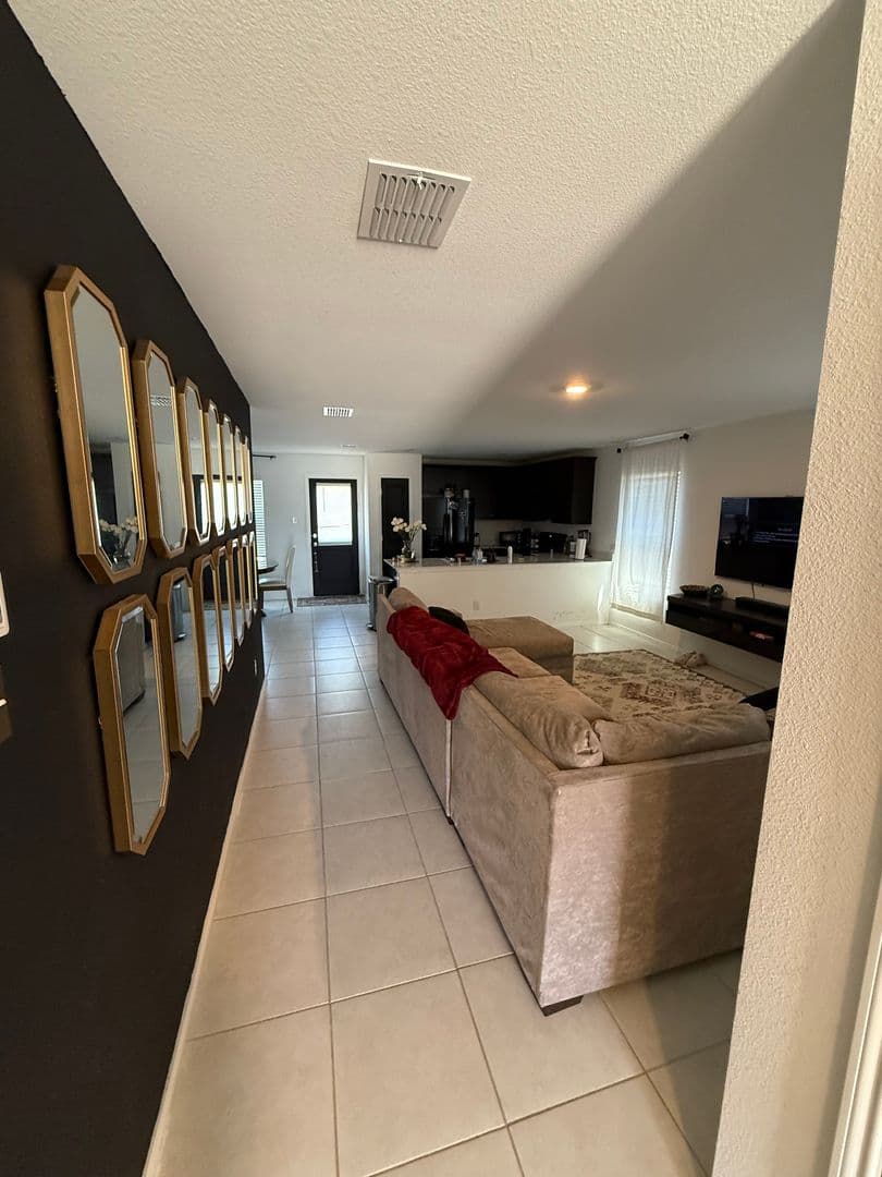 Princeton House: 228 Jasmine Dr