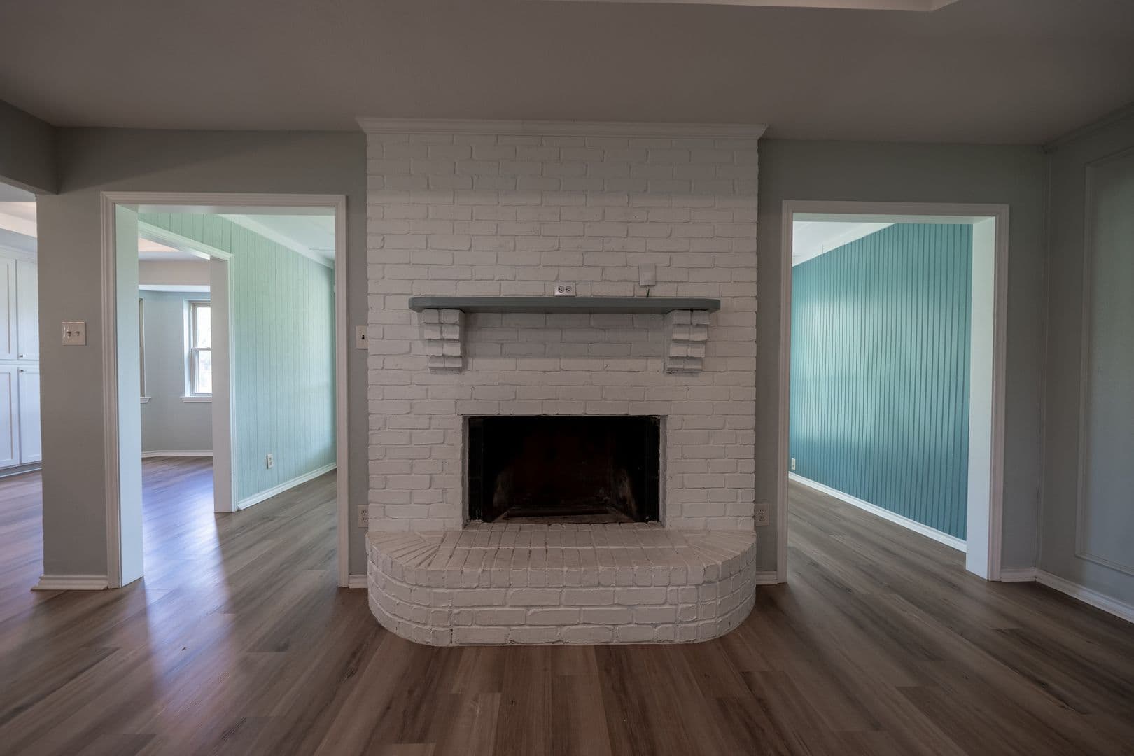 Forney House: 16612 Scenic Cir