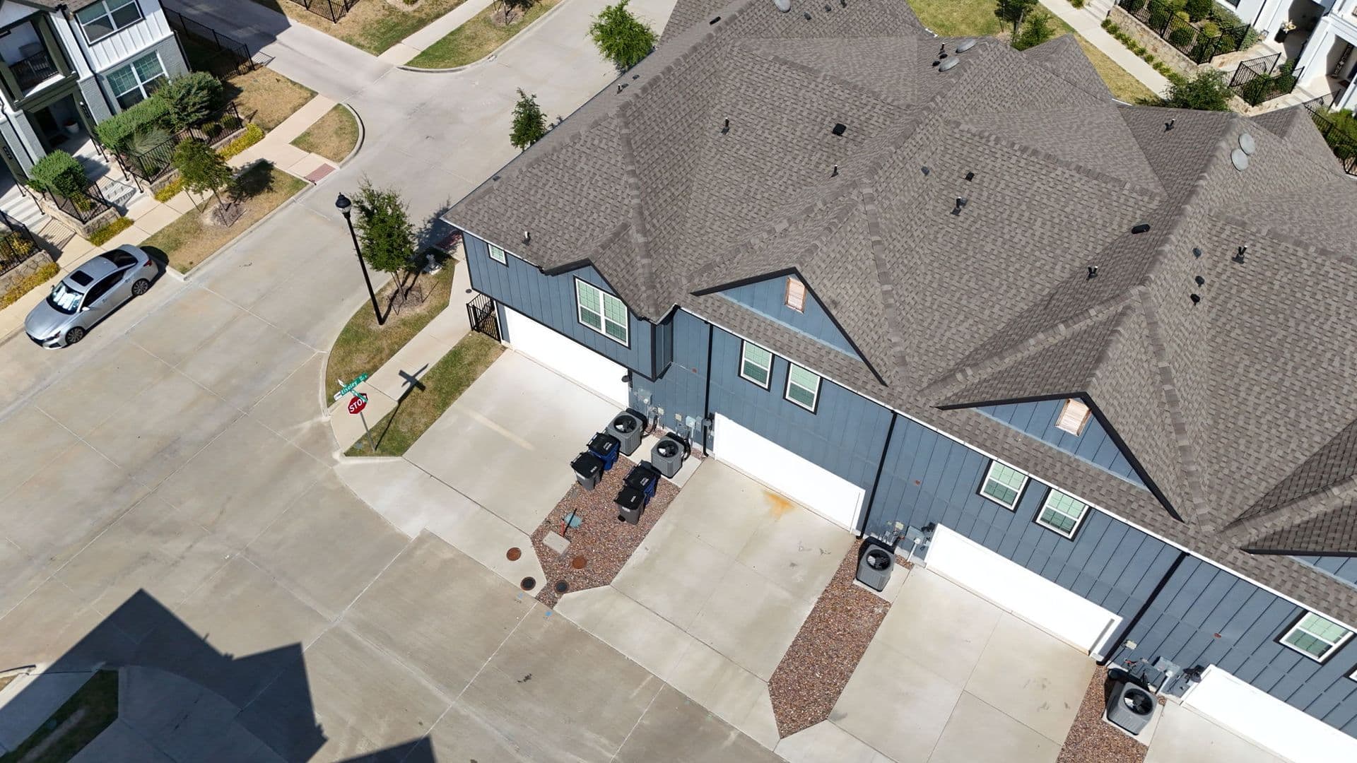 Allen Townhome: 1652 Jessica Dr