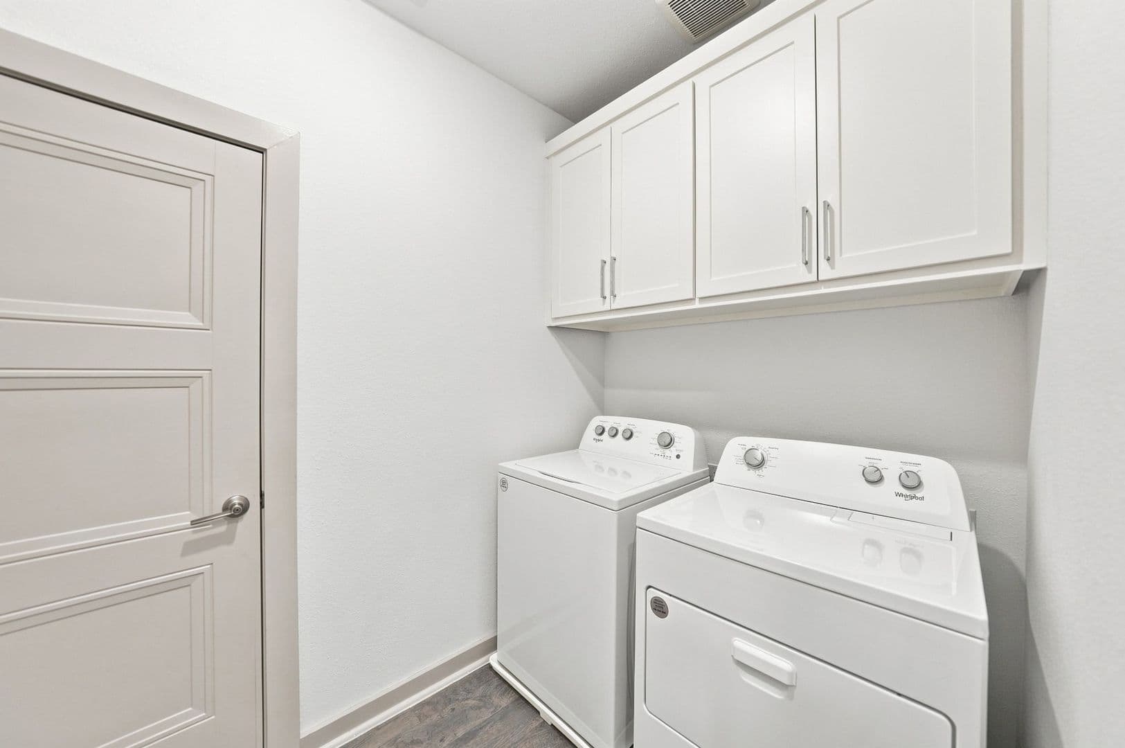 Allen Townhome: 1652 Jessica Dr
