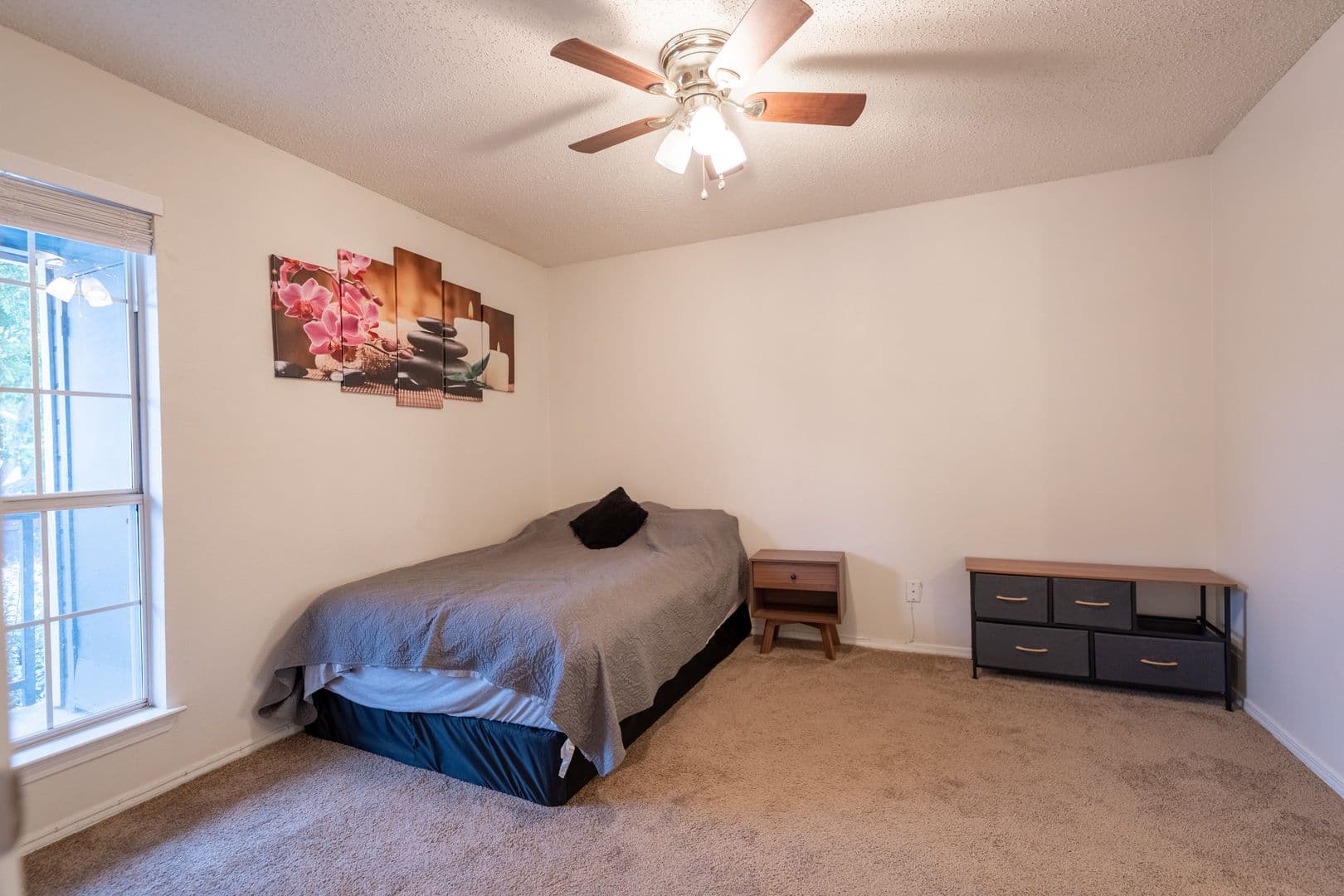 Dallas Condo: 18333 Roehampton Dr