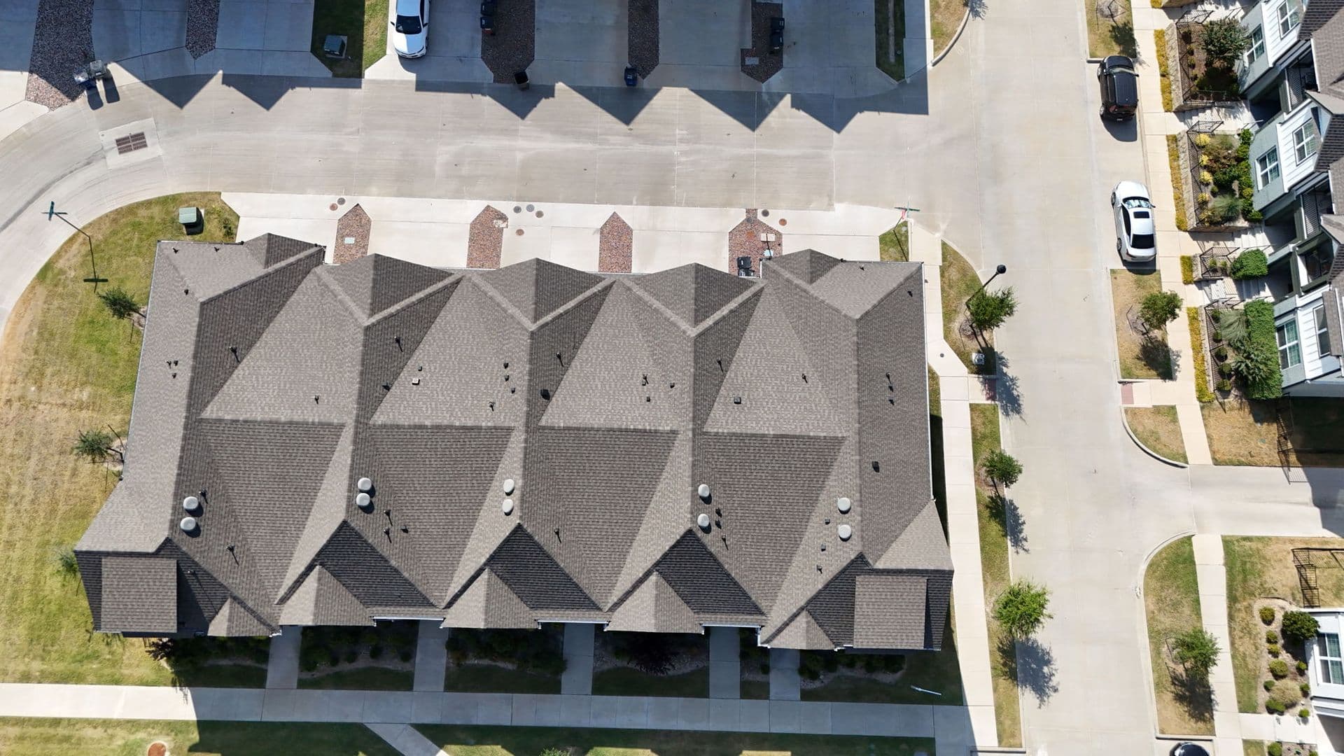 Allen Townhome: 1652 Jessica Dr
