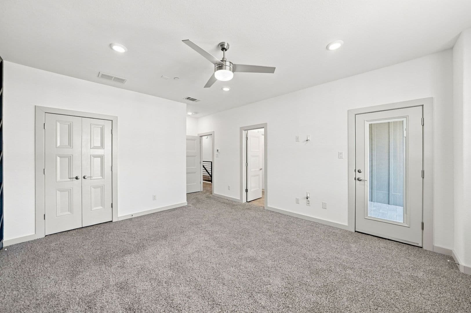 Allen Townhome: 1652 Jessica Dr