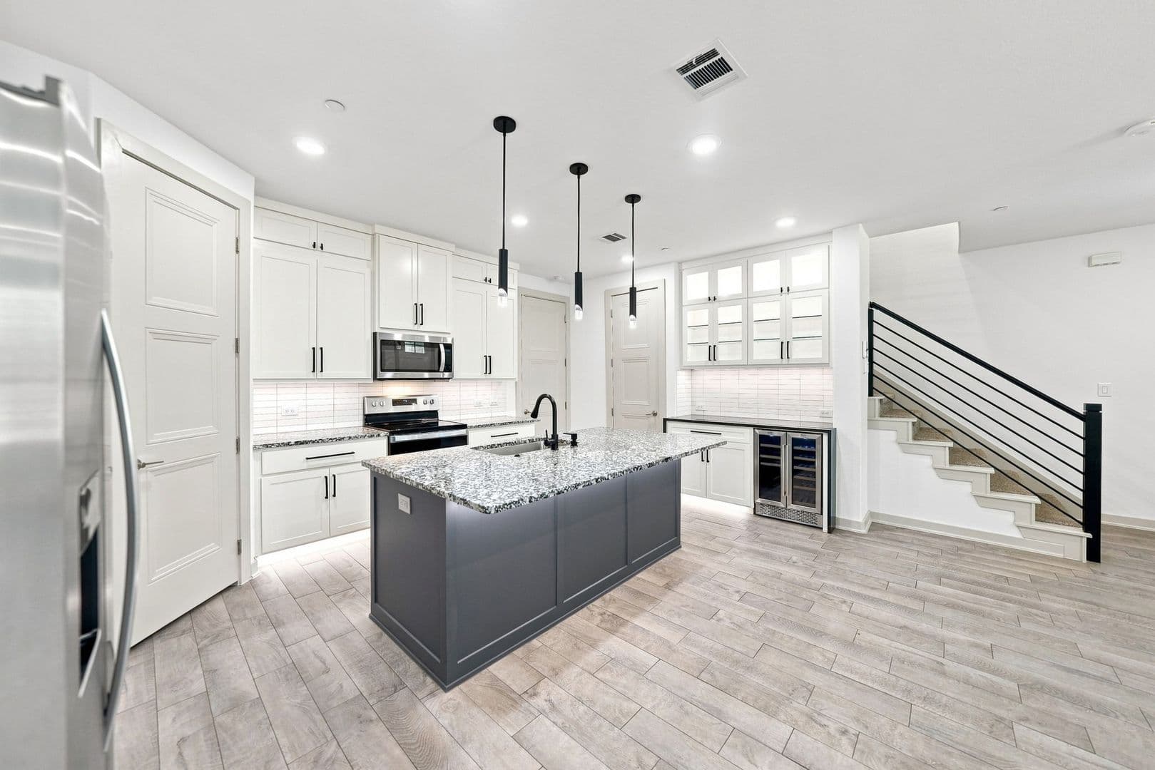 Allen Townhome: 1652 Jessica Dr