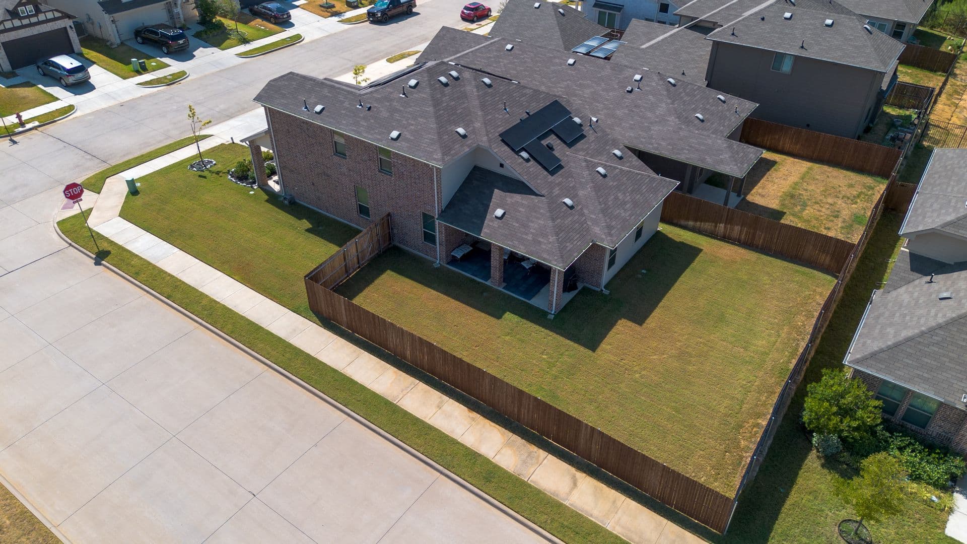Aubrey House: 1000 King St