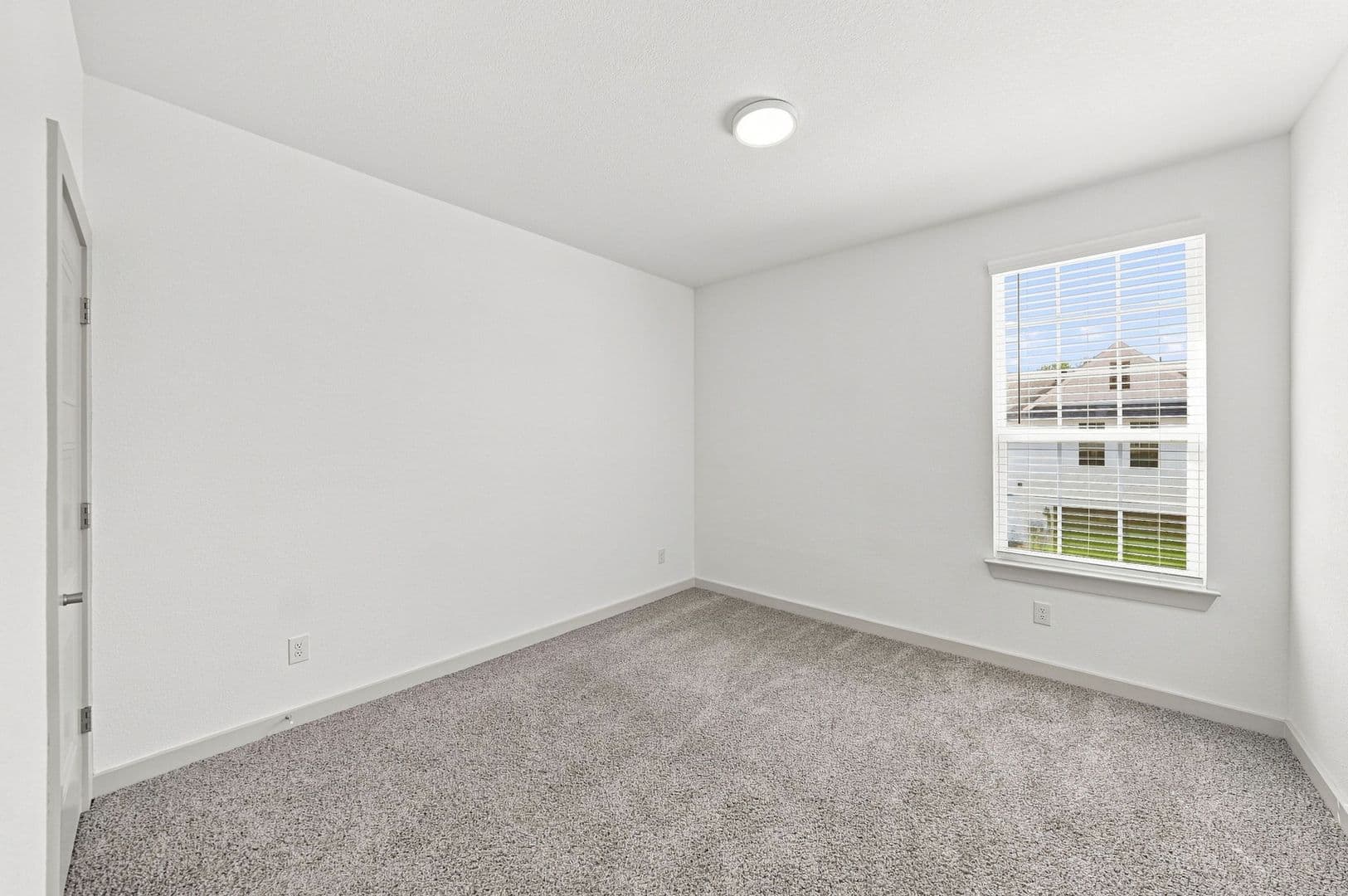 Allen Townhome: 1652 Jessica Dr