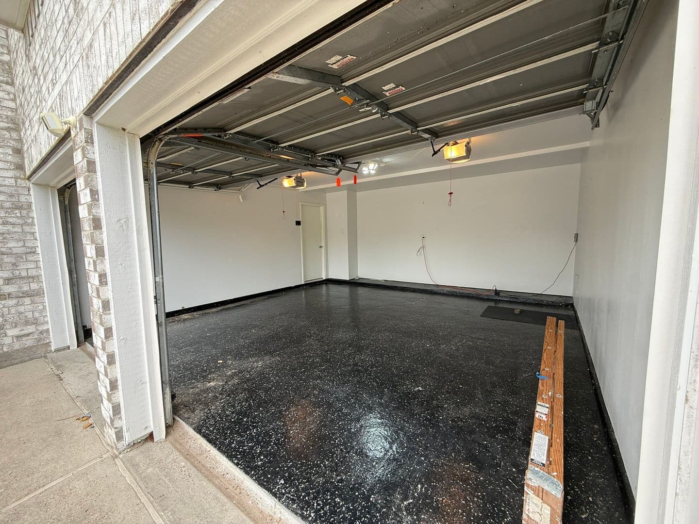 Spring House: 2722 Springstone Dr