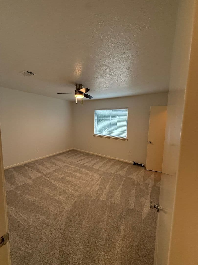 Spring House: 2722 Springstone Dr