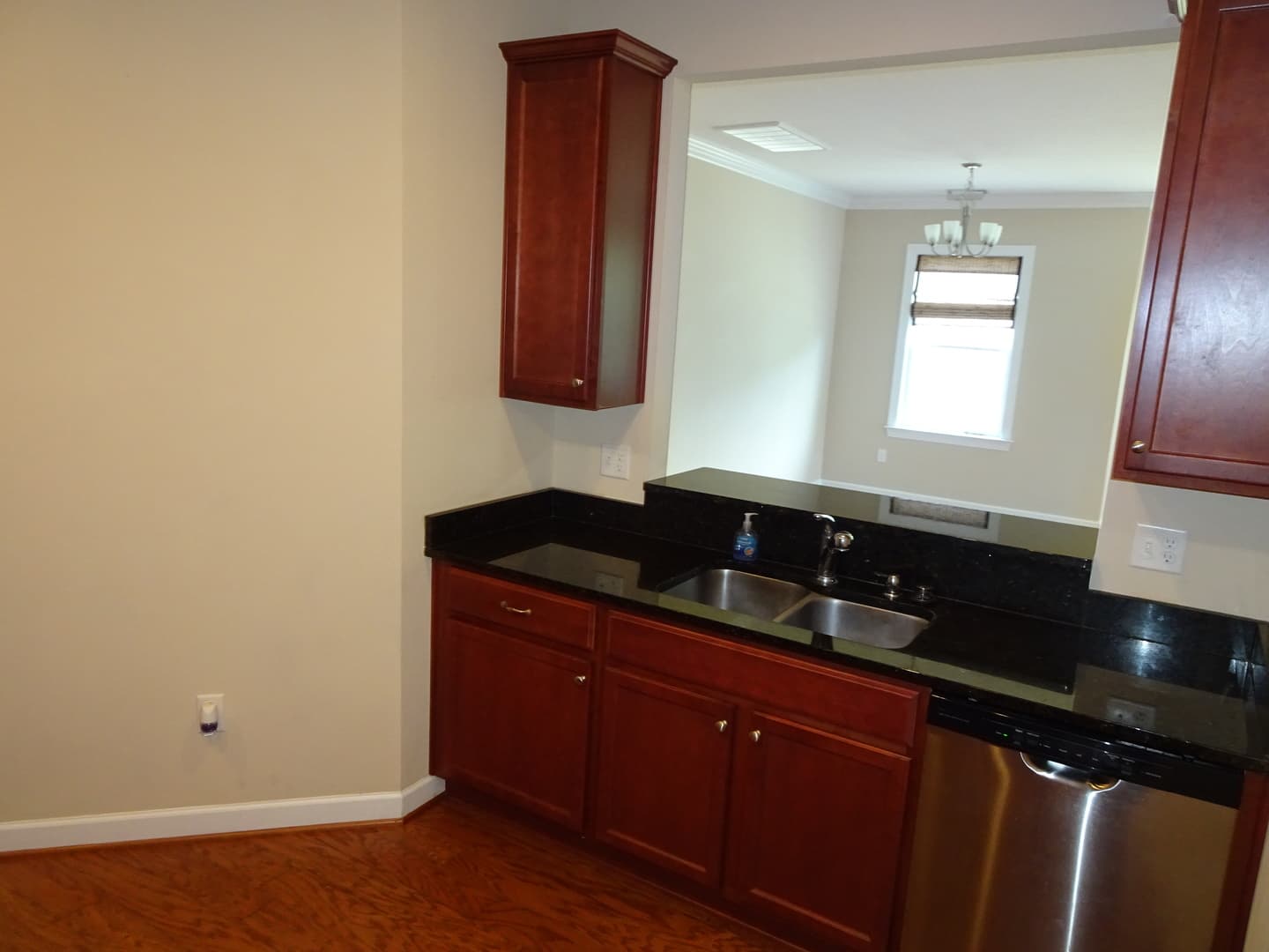 Williamsburg House: 802 Braemar Creek