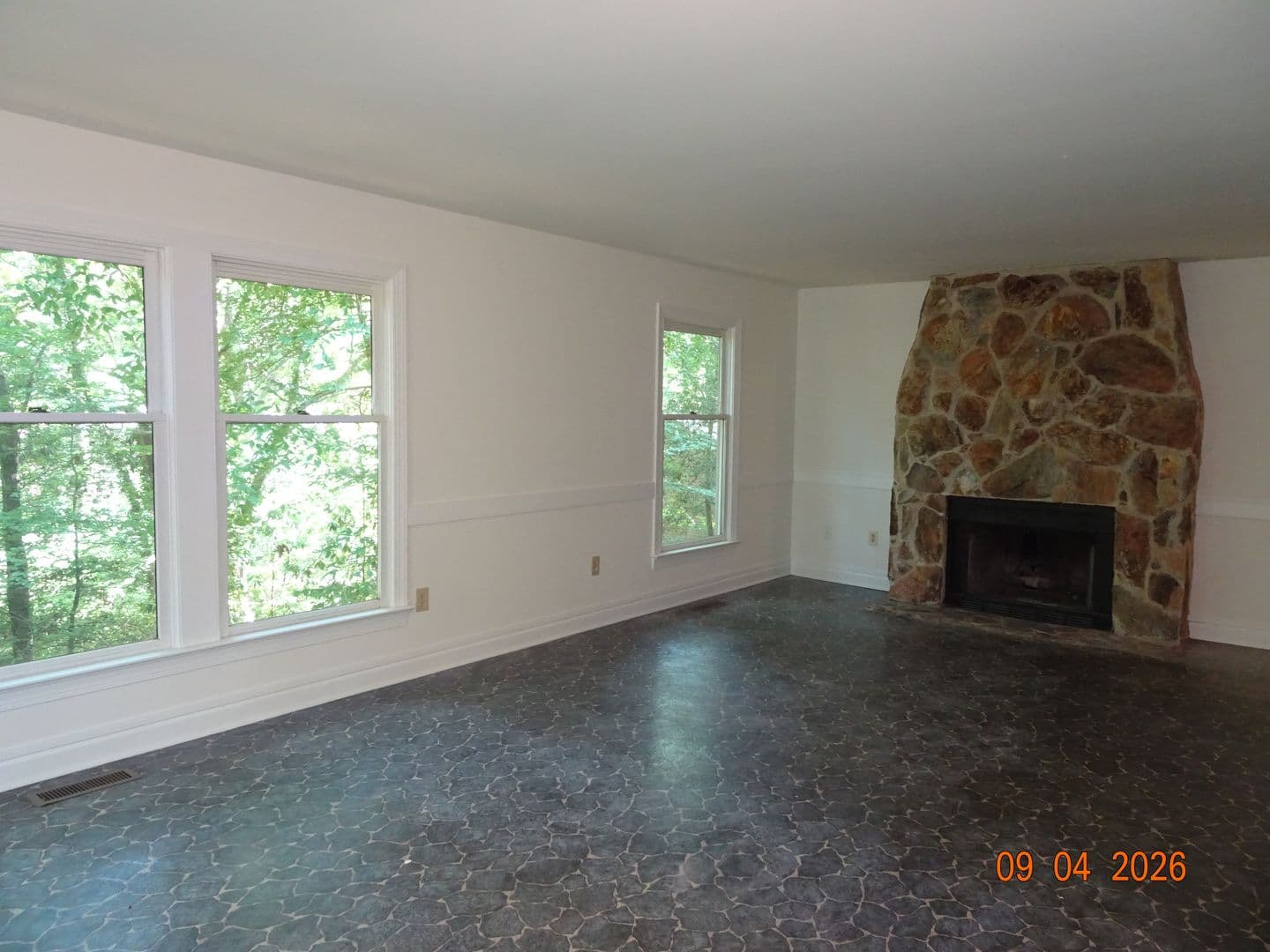 Williamsburg House: 1350 Jamestown Road