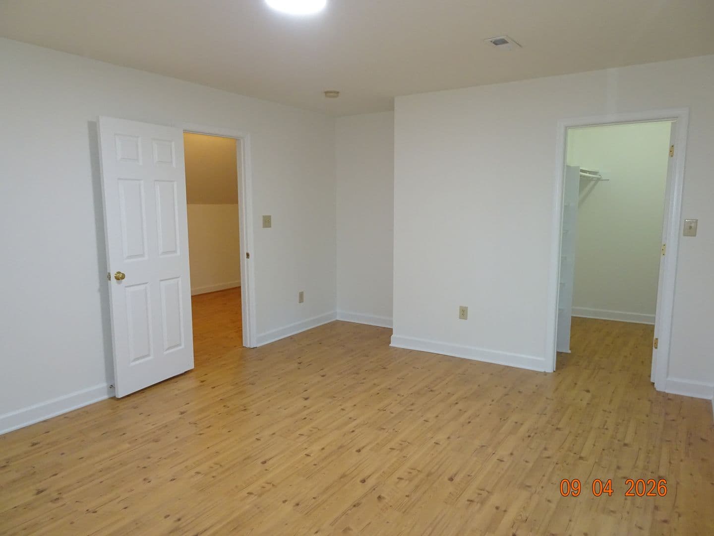 Williamsburg House: 1350 Jamestown Road
