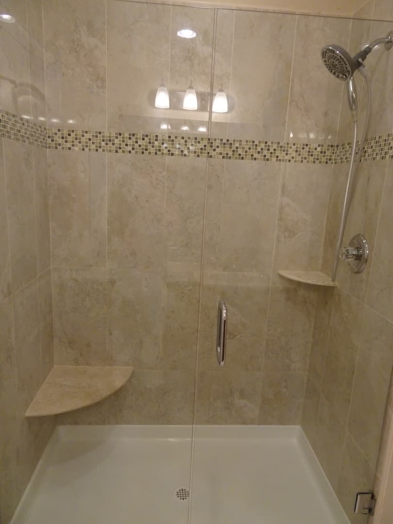 Williamsburg House: 802 Braemar Creek