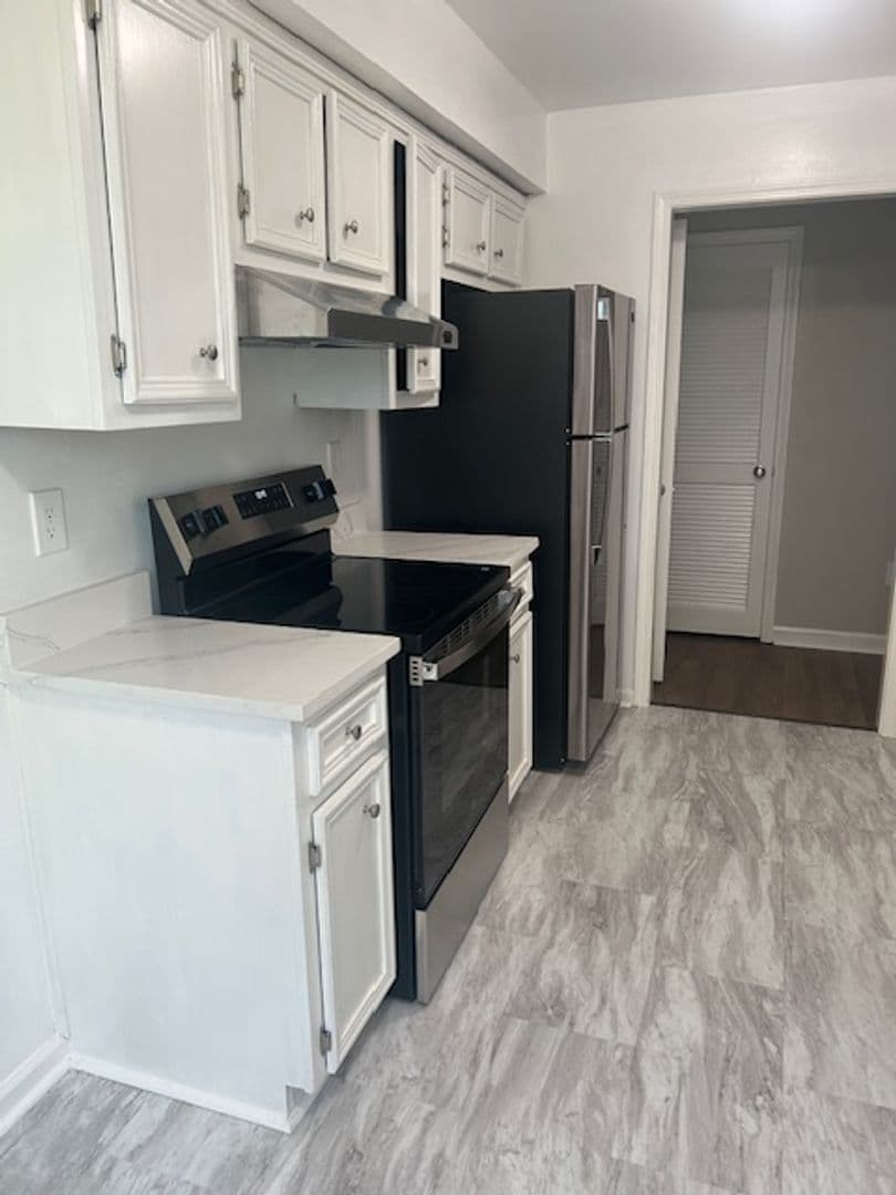 Roanoke Apartment: 515 25th Street SW
