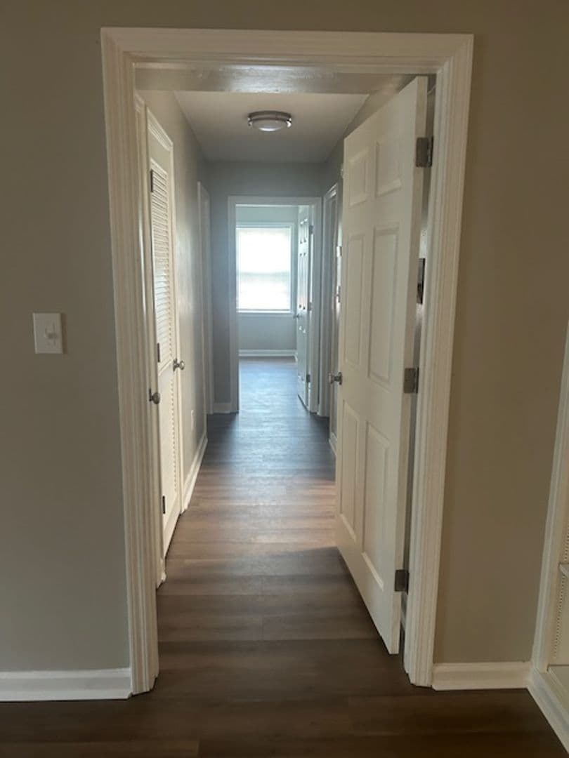 Roanoke Apartment: 515 25th Street SW