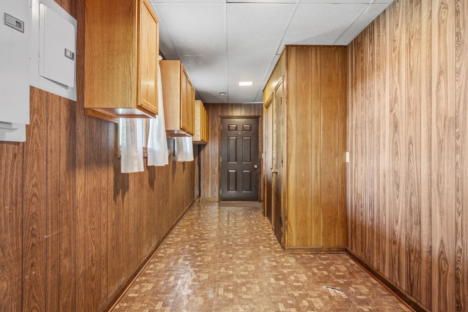 Blacksburg House: 1721 Plank Road