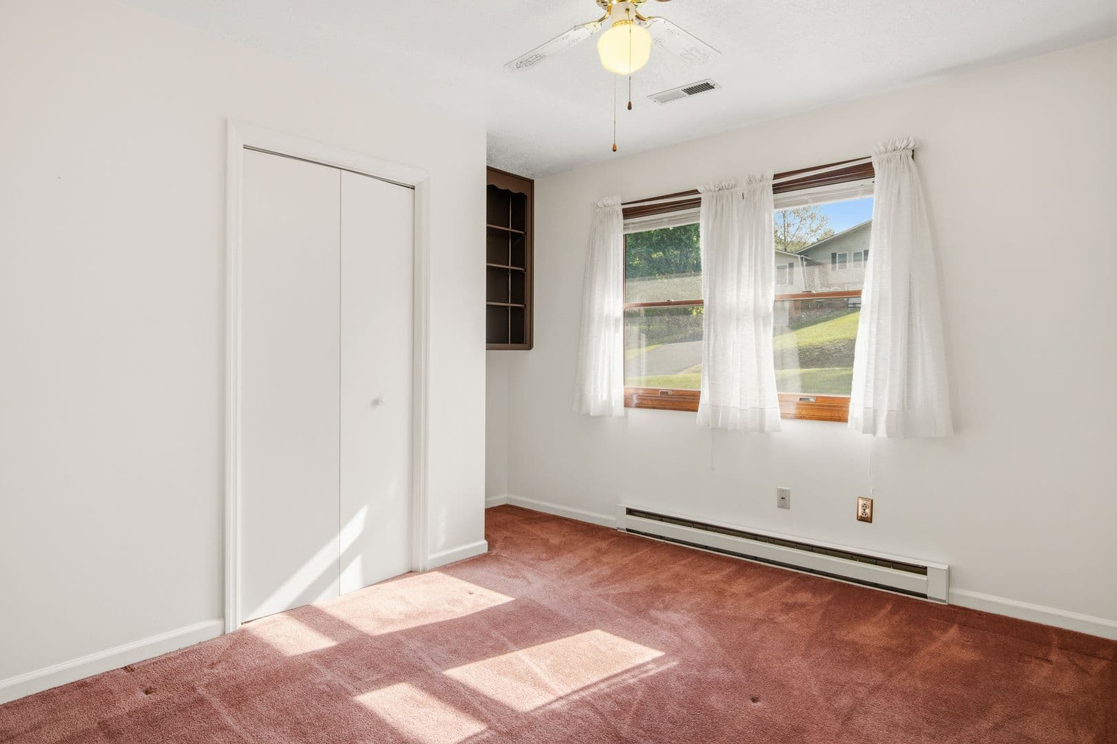 Blacksburg House: 1721 Plank Road