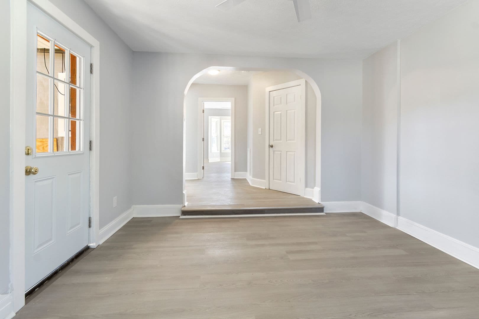 Christiansburg Apartment: 210 Roanoke Street