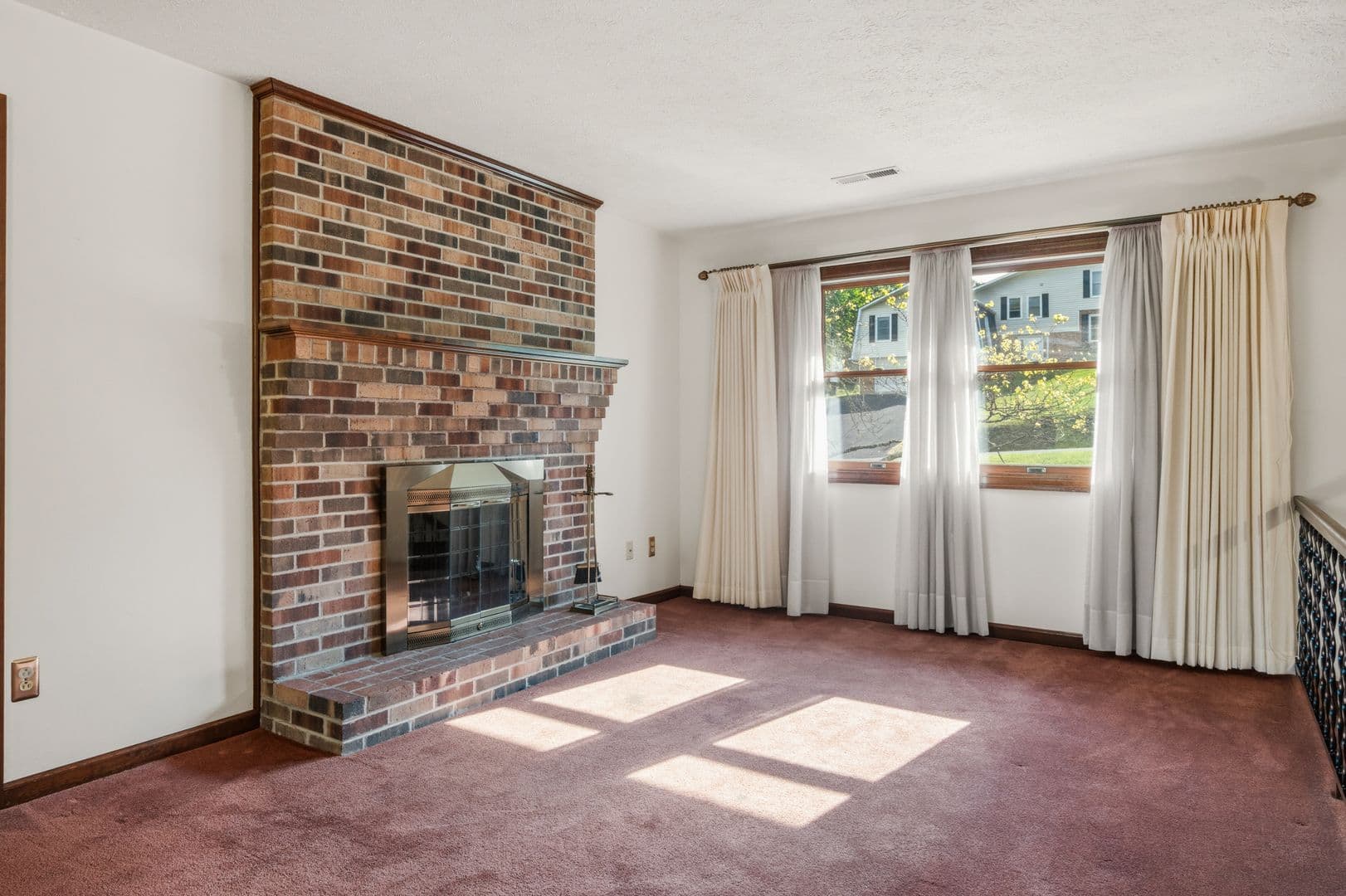 Blacksburg House: 1721 Plank Road