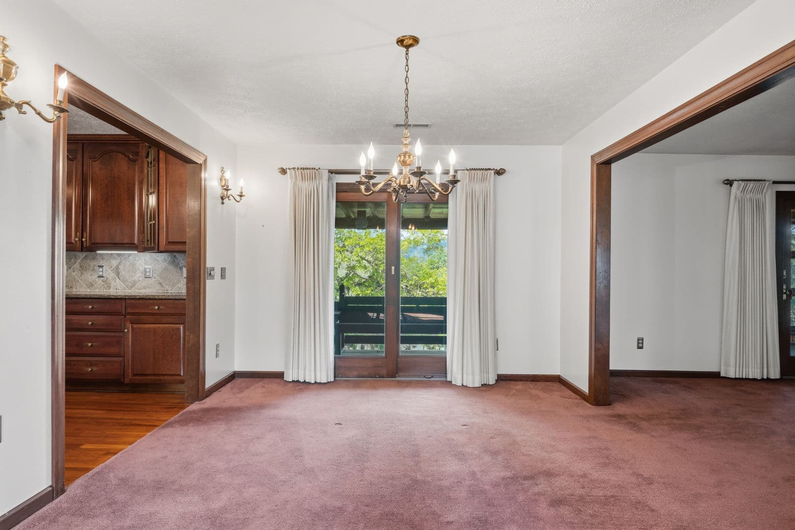 Blacksburg House: 1721 Plank Road