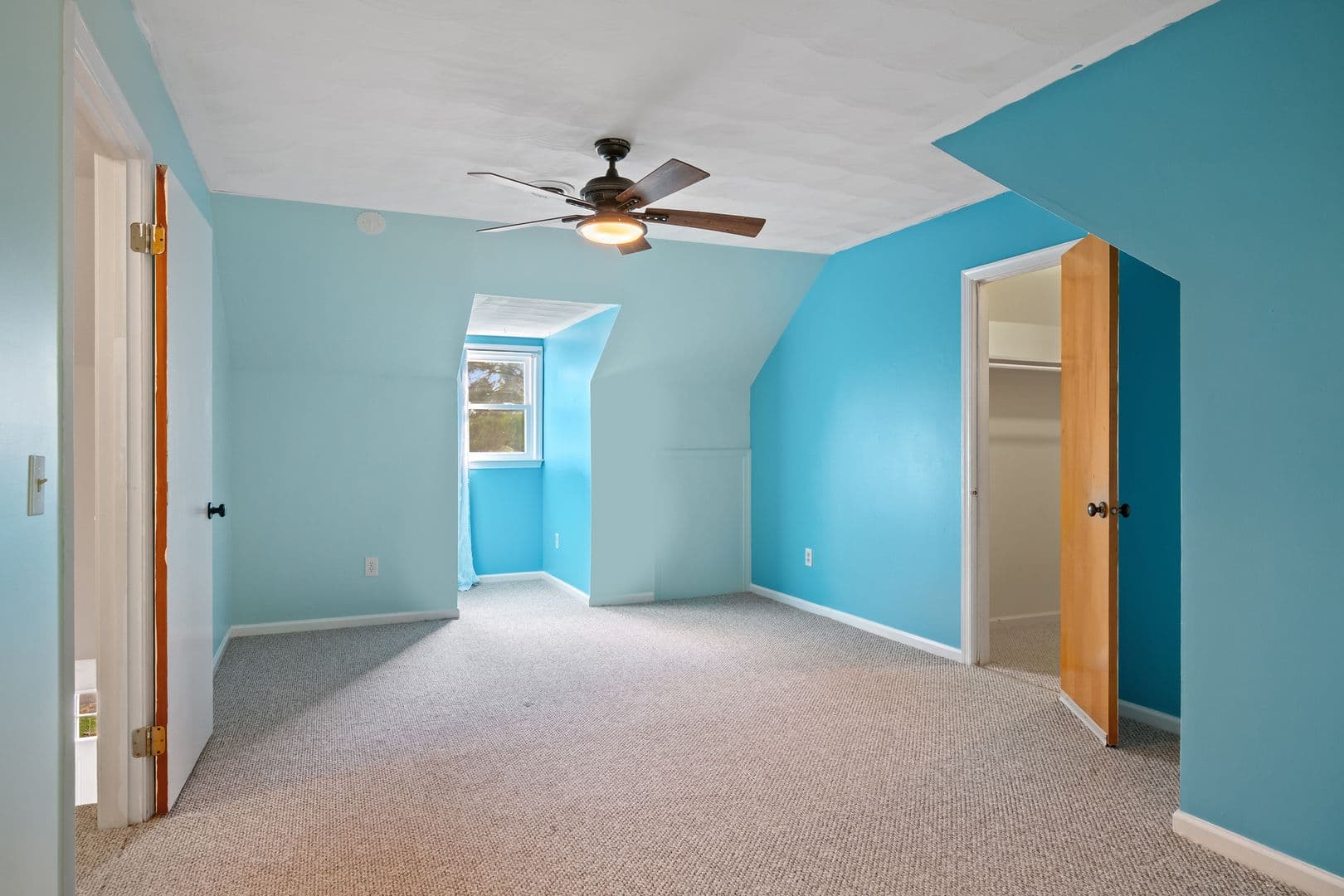 Blacksburg House: 2000 Broken Oak Dr.