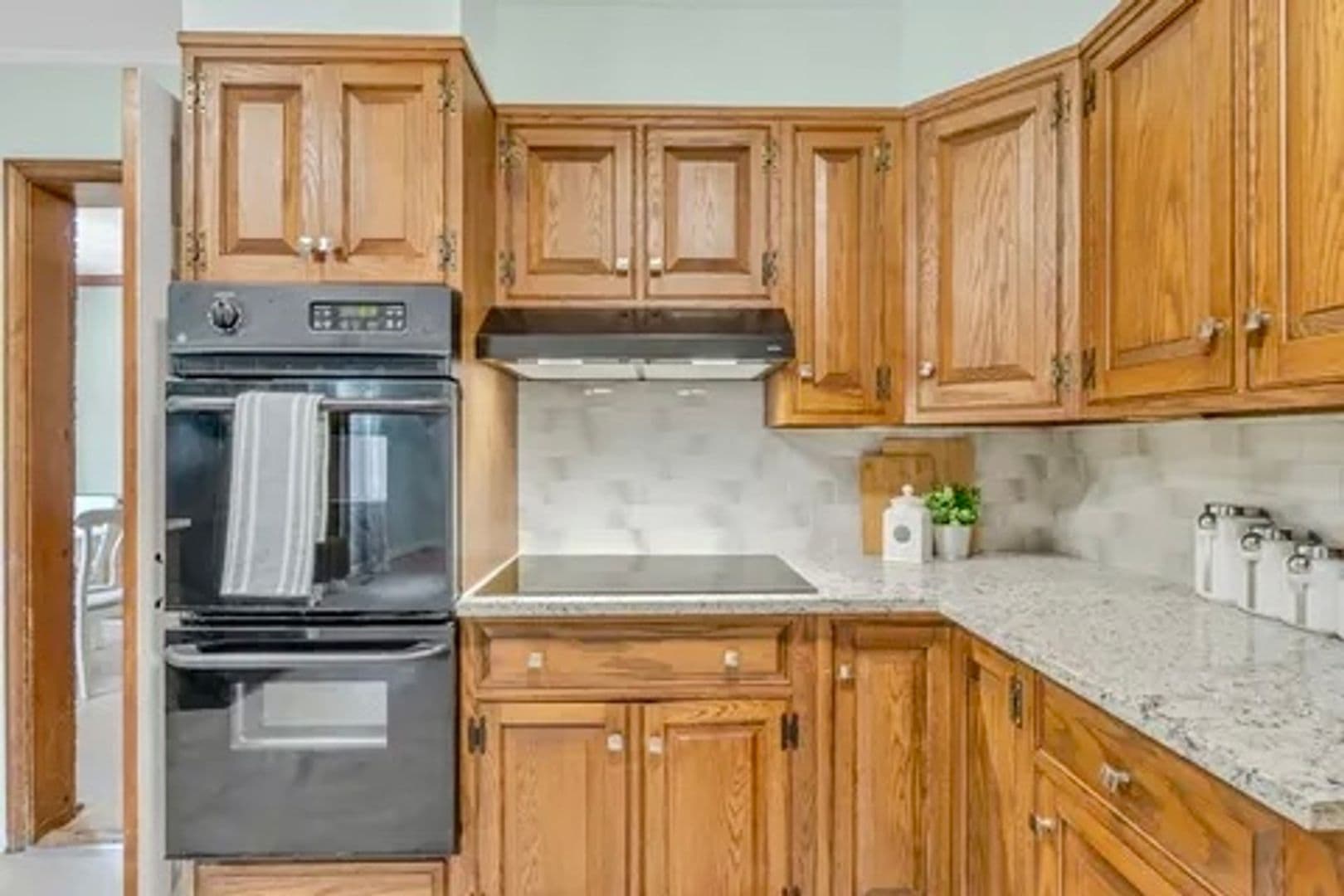 Kilmarnock House: 86 Venable Dr.