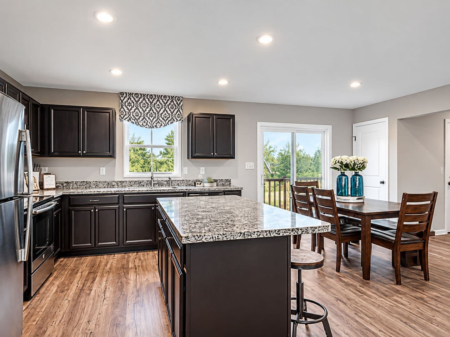 Ruckersville House: 31 Oland St