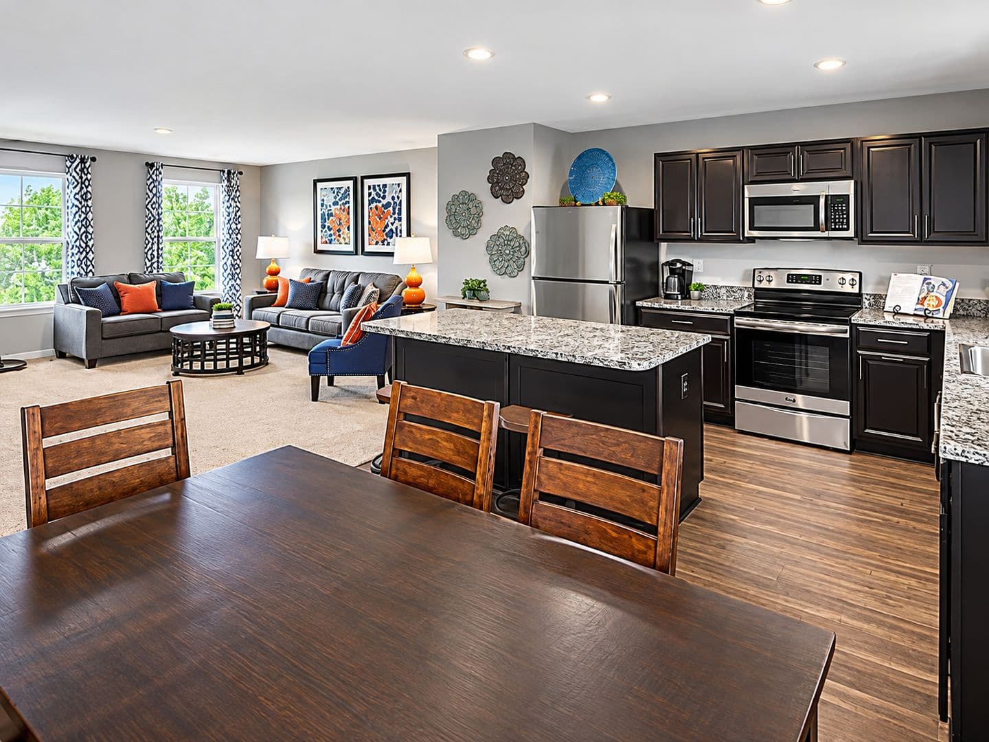 Ruckersville House: 31 Oland St