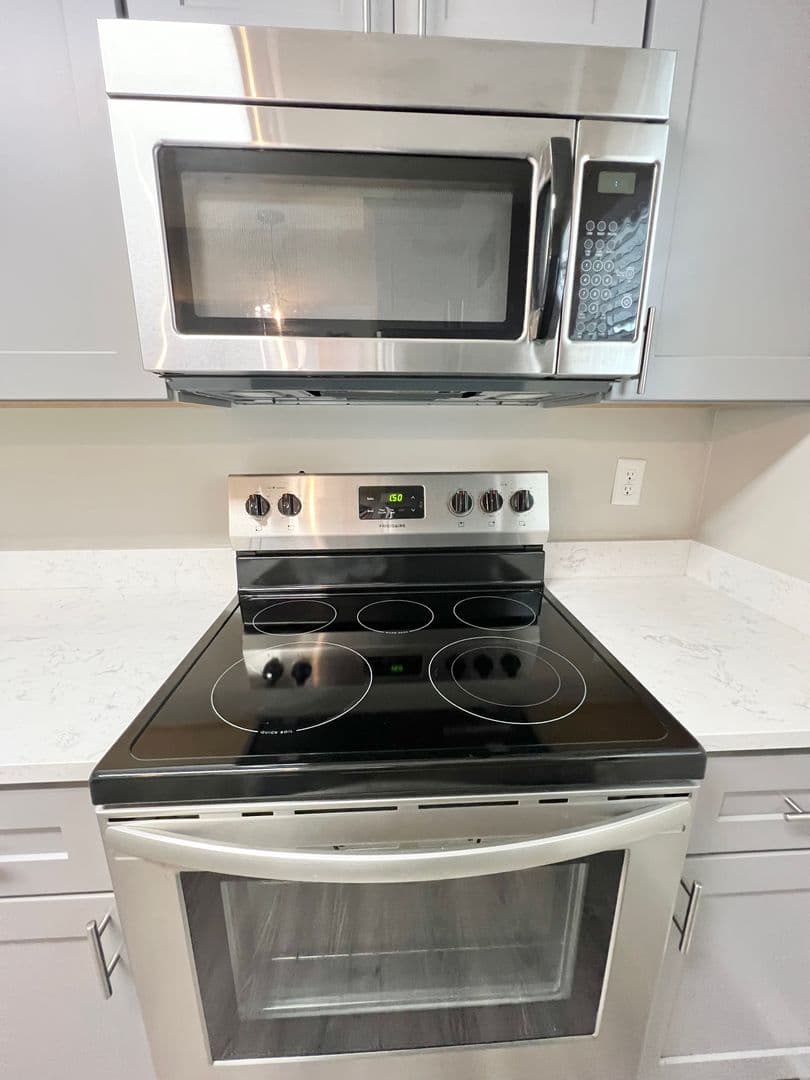 Norfolk Apartment: 2107-2111 Pretty Lake Ave