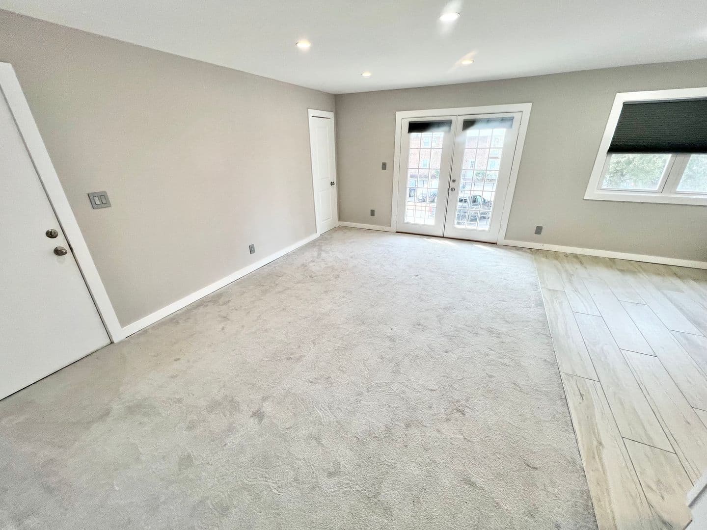 Norfolk Apartment: 5861 Poplar Hall Drive