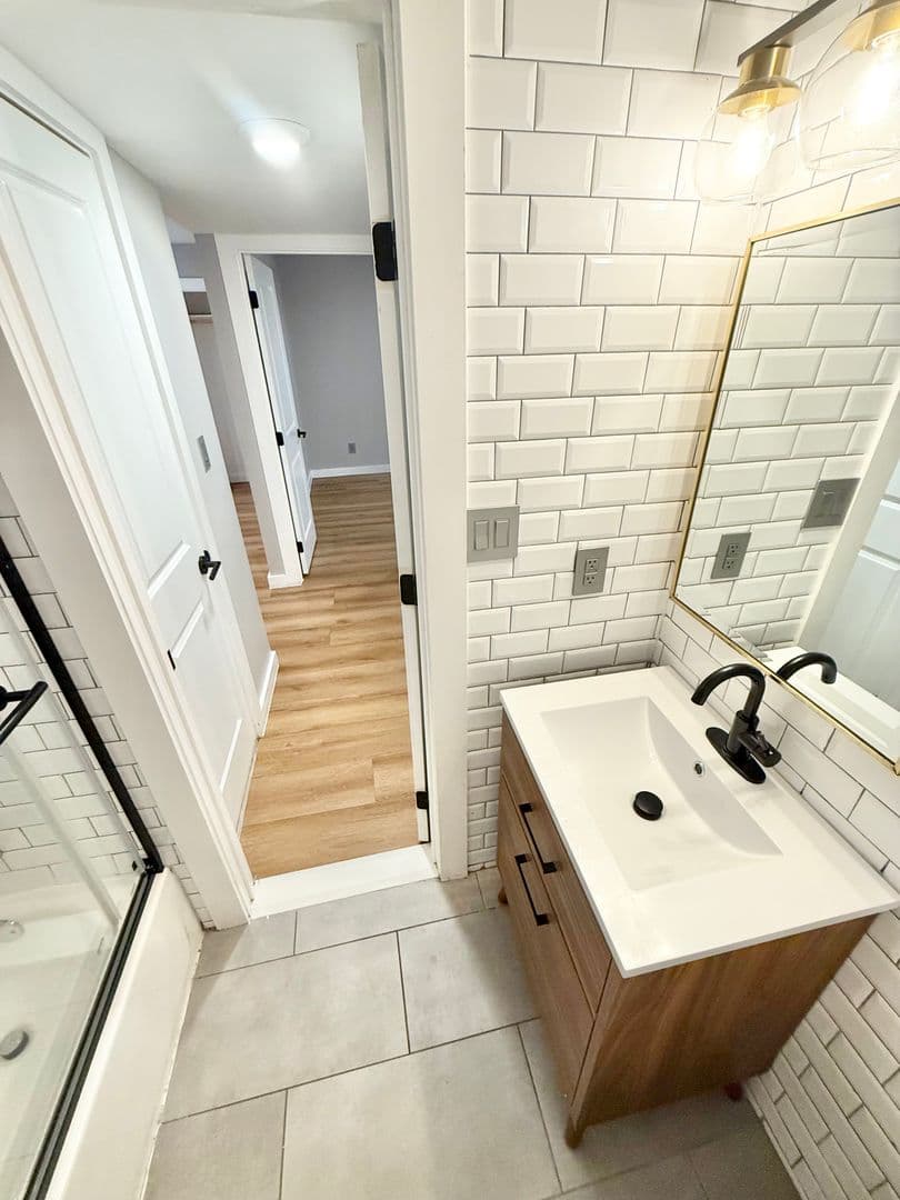Norfolk Apartment: 5861 Poplar Hall Drive